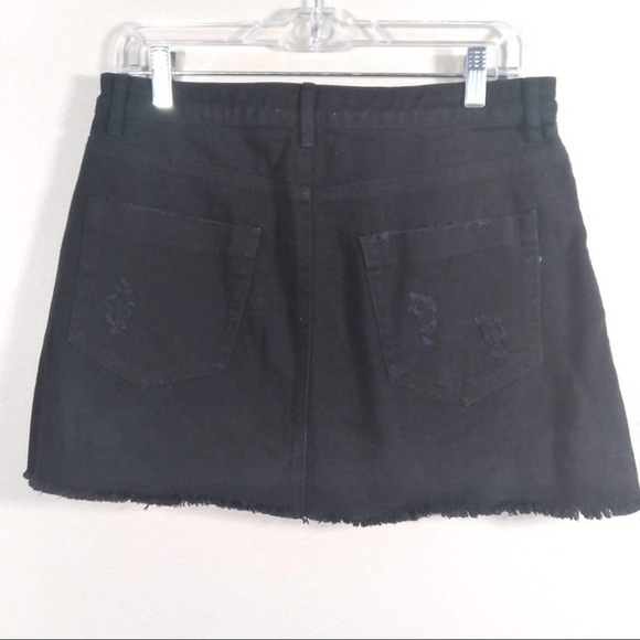 Forever 21 Raw Hem Distressed Mini Jean Skirt - Picture 2 of 7